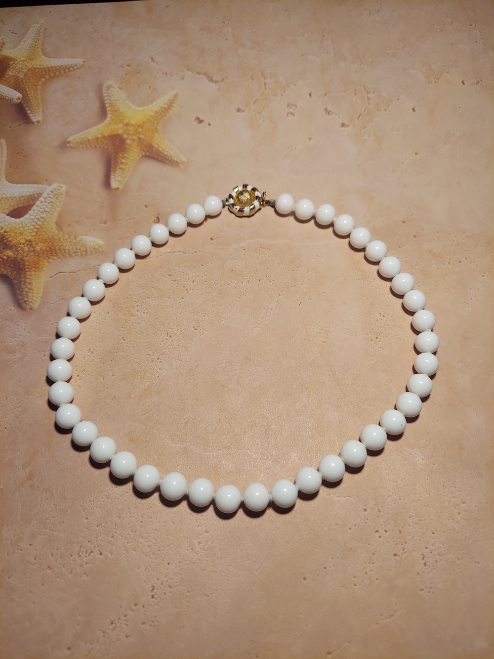 Vintage Marvella White Milk Glass Bead Choker Necklace Signed Enamel Clasp